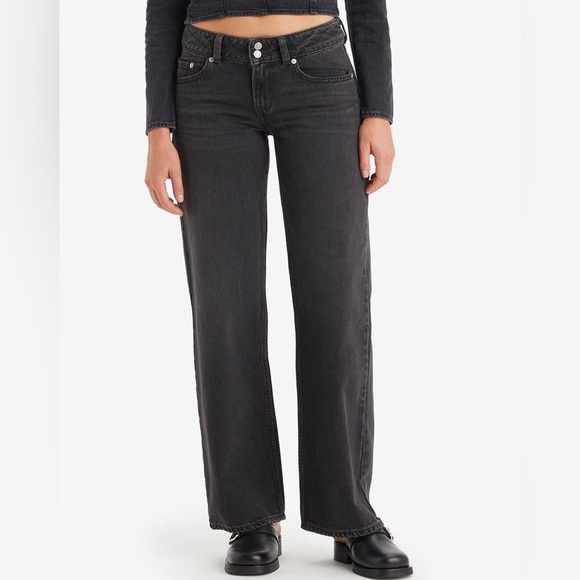 Levi's Denim - NWT Levi’s Superlow Loose, 26x32